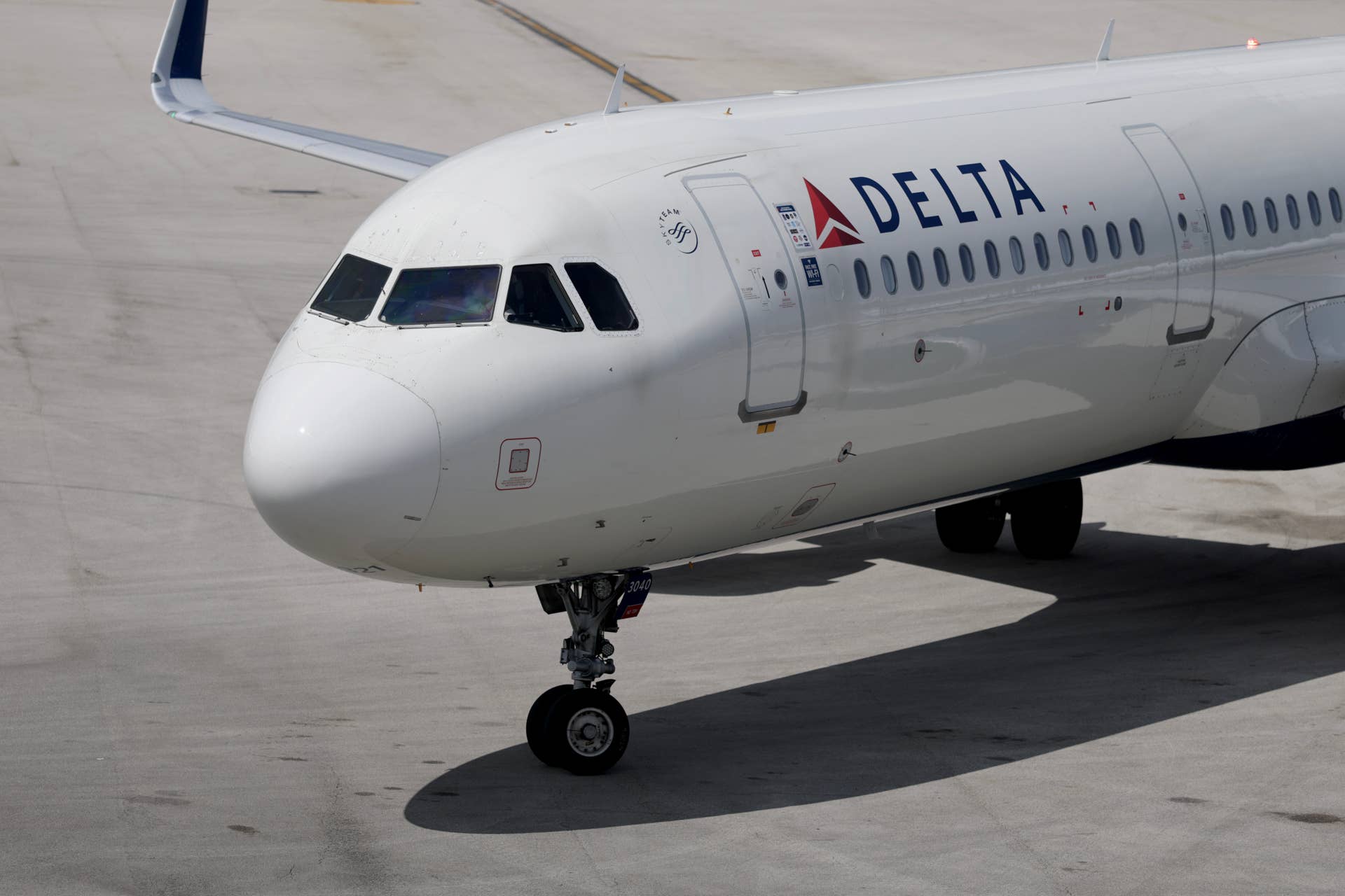 Delta passenger threatened with no-fly list after bathroom dispute ...